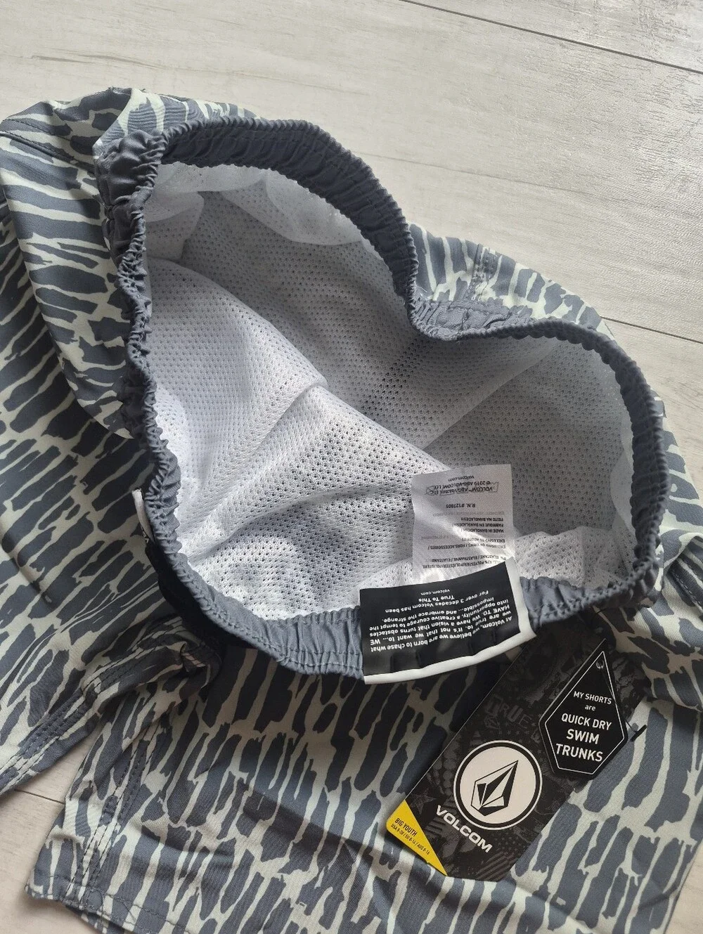 Volcom tradewinds quick
